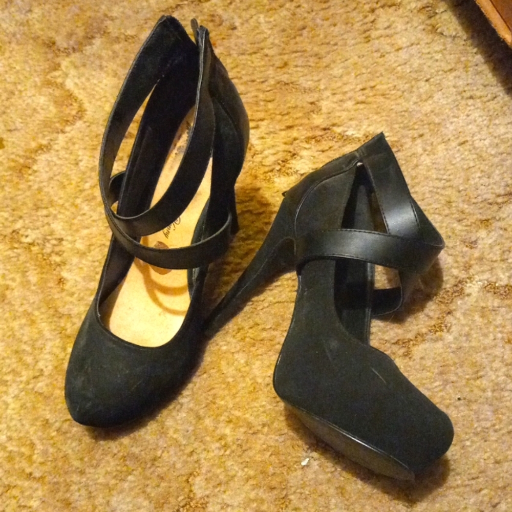 Black cross heels
